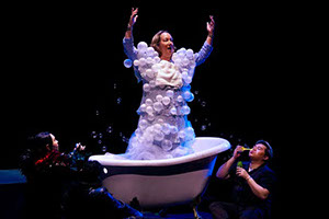 Melody Courage, mezzo-soprano